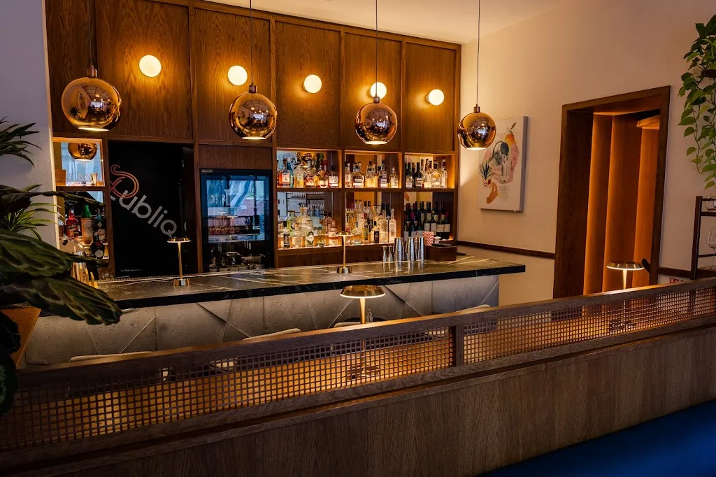 Publiq - South Kensington