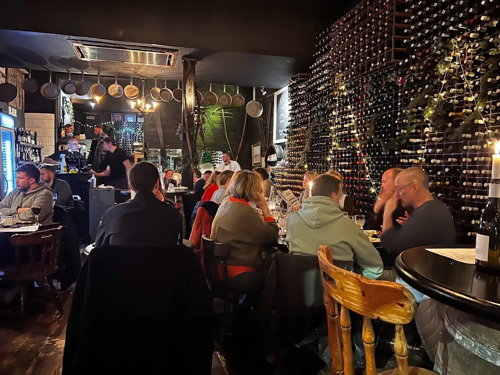 Putney Wine Bar & Kitchen