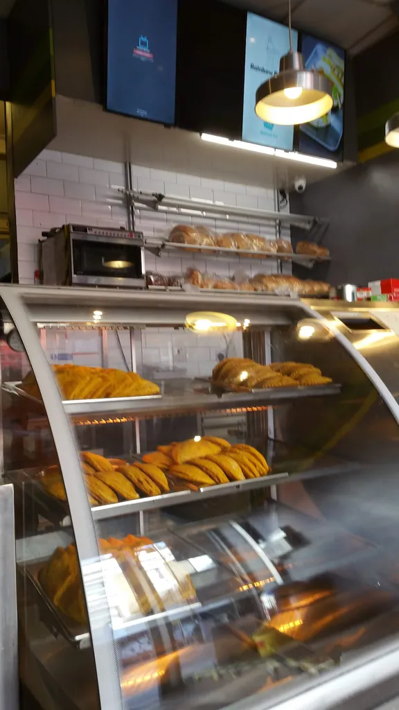 Rainbow Bakery London