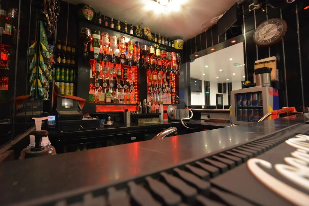 RnR Lounge