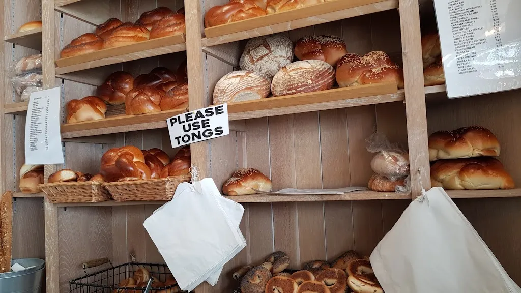 Roni's Bakery - Belsize Village
