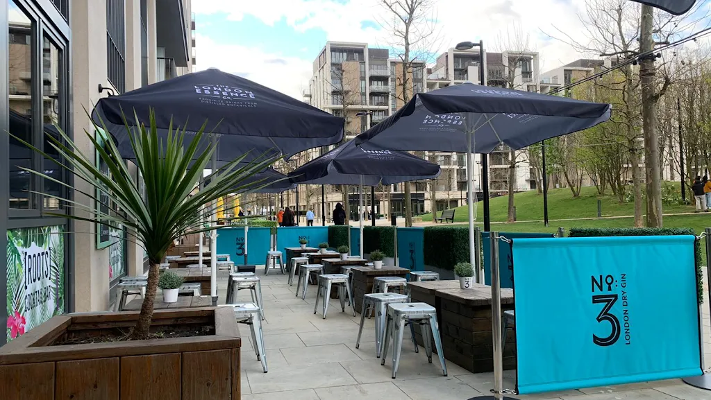 [Roots] Cocktail Bar | East Village, Stratford | Freshly made Cocktails
