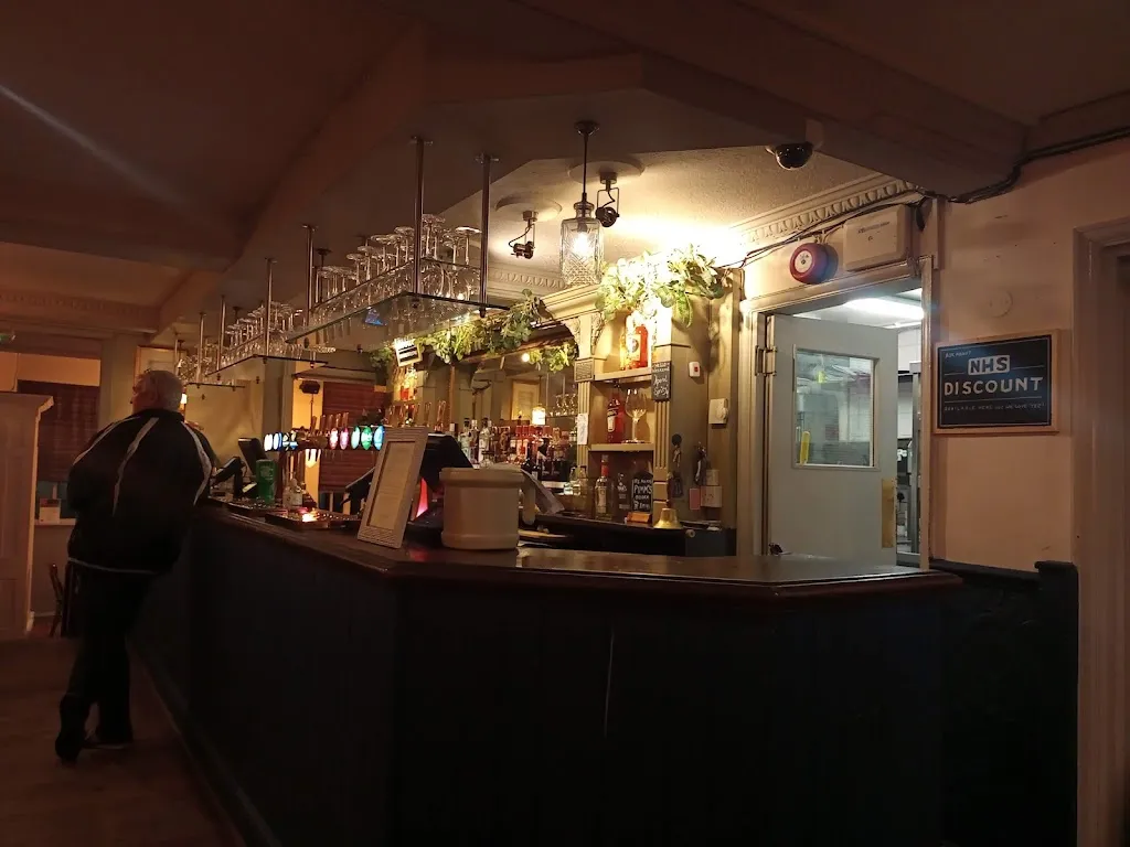 Rose & Crown