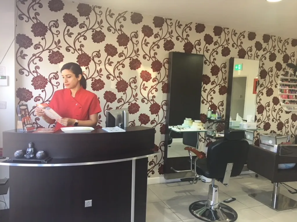 Royal Beauty salon