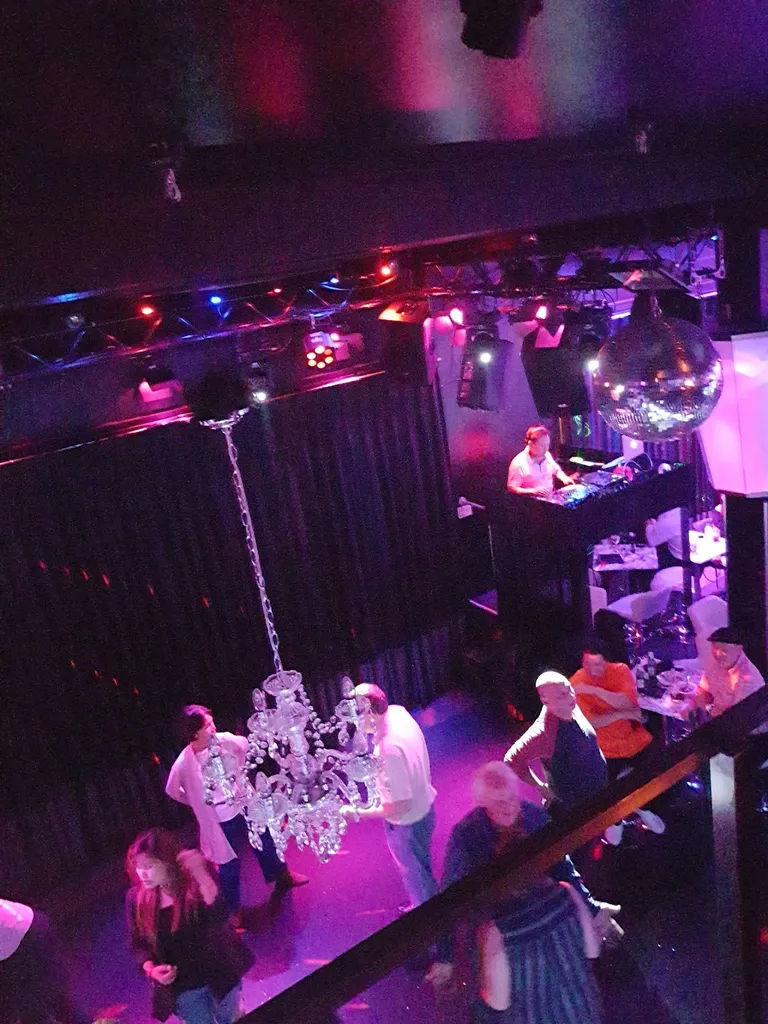 Rumour Bar & Lounge