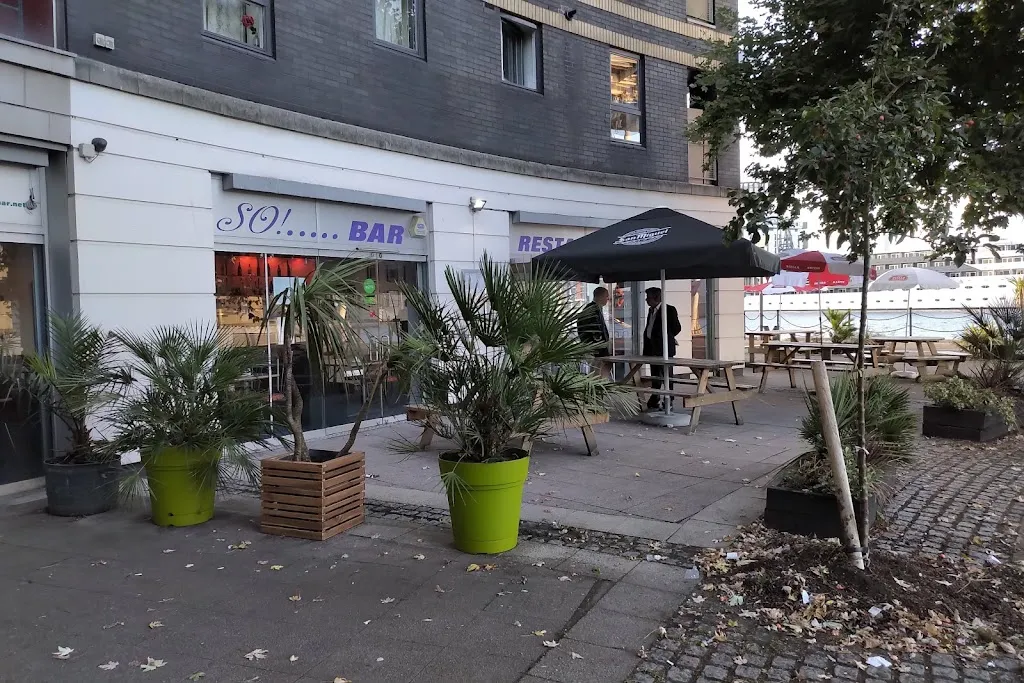 So Bar & Restaurant