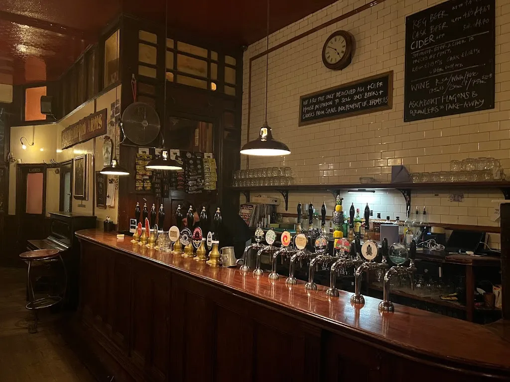 Southampton Arms