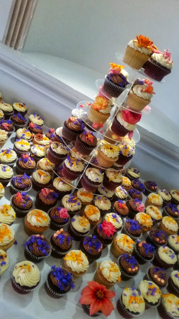 Sundeis Cakes & Confectionery