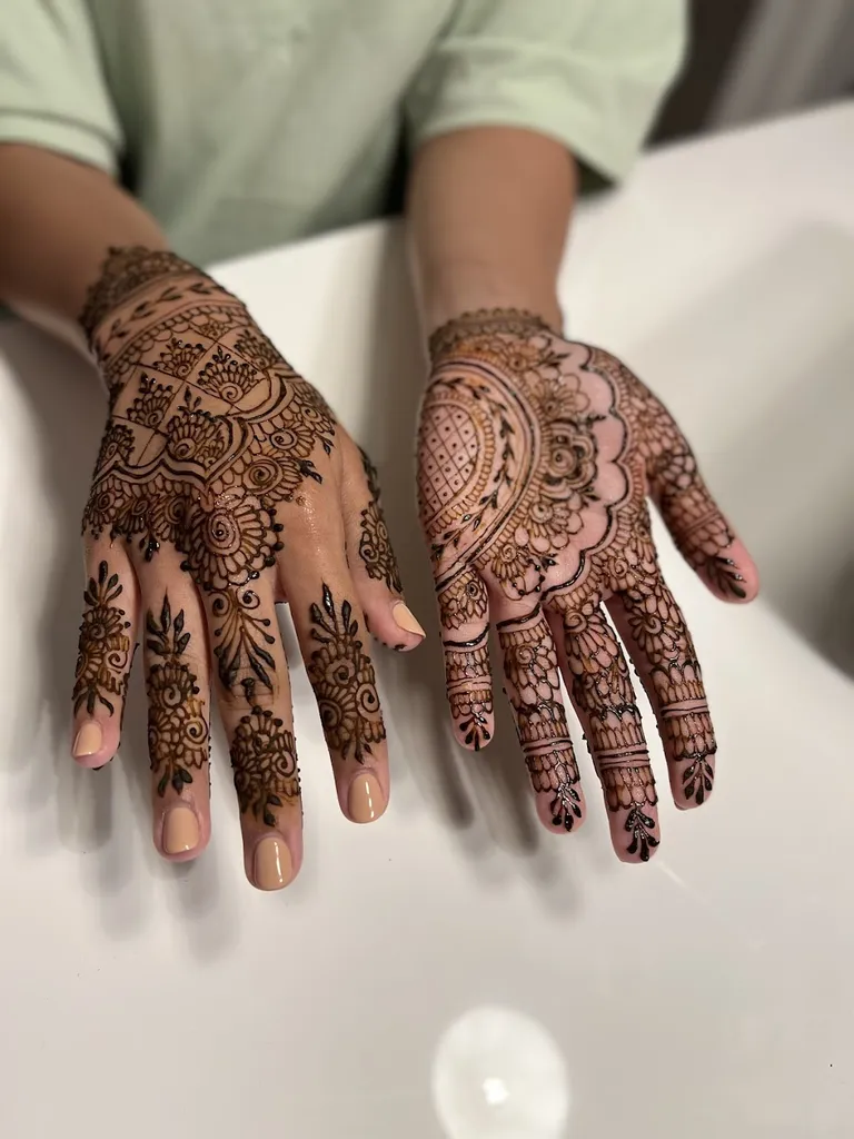 Sups Kaur Henna & Makeup