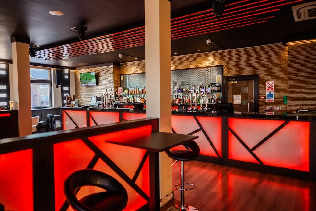 Terminal 6 Lounge & Bar