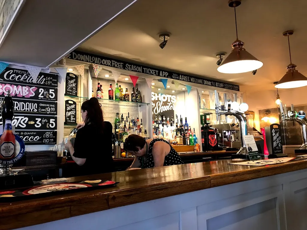 The Albert Tavern