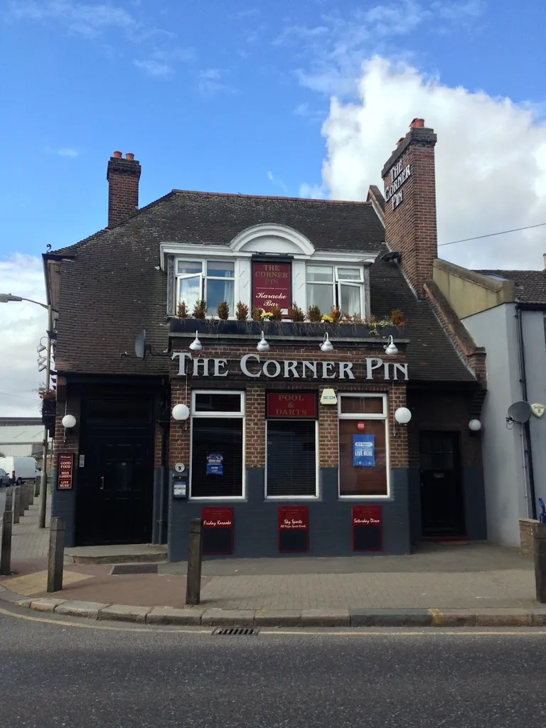 The Corner Pin