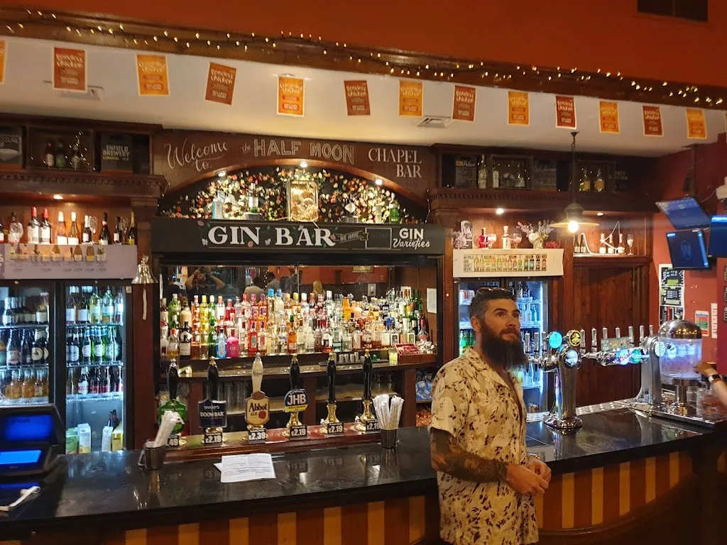 The Half Moon - JD Wetherspoon