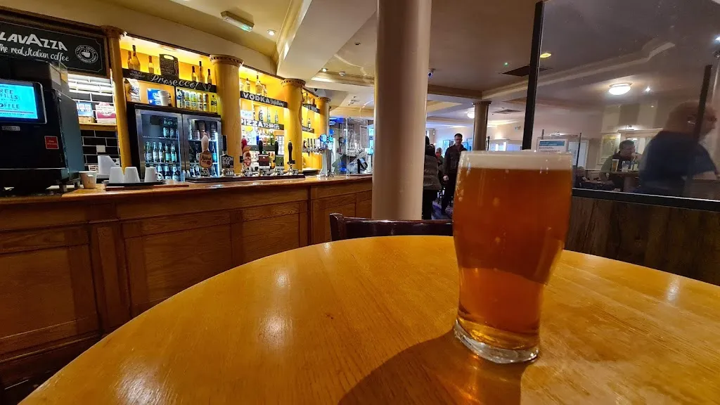 The Holland Tringham - JD Wetherspoon