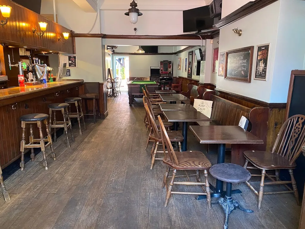 The Horns Tavern