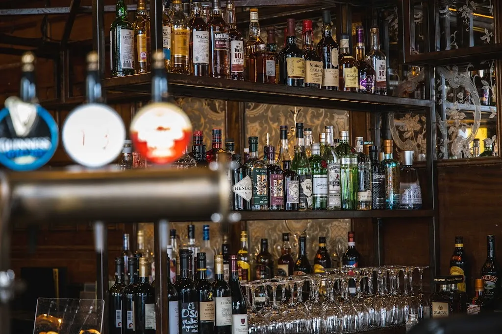 The Lock Tavern
