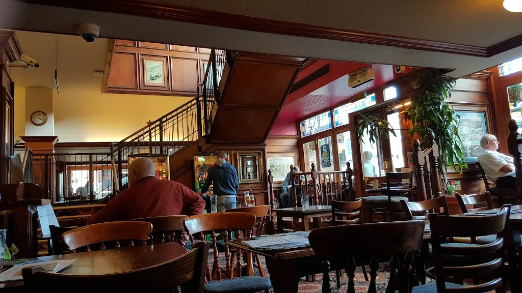 The Moon on the Square - JD Wetherspoon