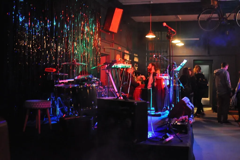 The Post Bar