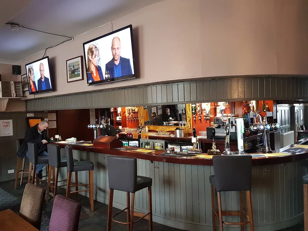 The Six Bells & Theo's Greek Kitchen