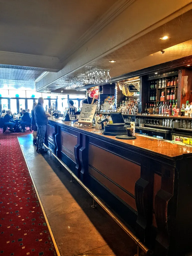 The Sovereign of the Seas - JD Wetherspoon