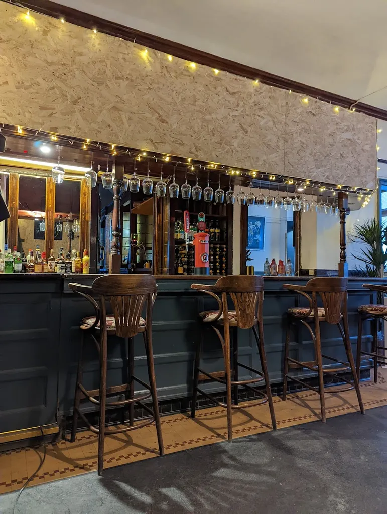 The Sussex Bar