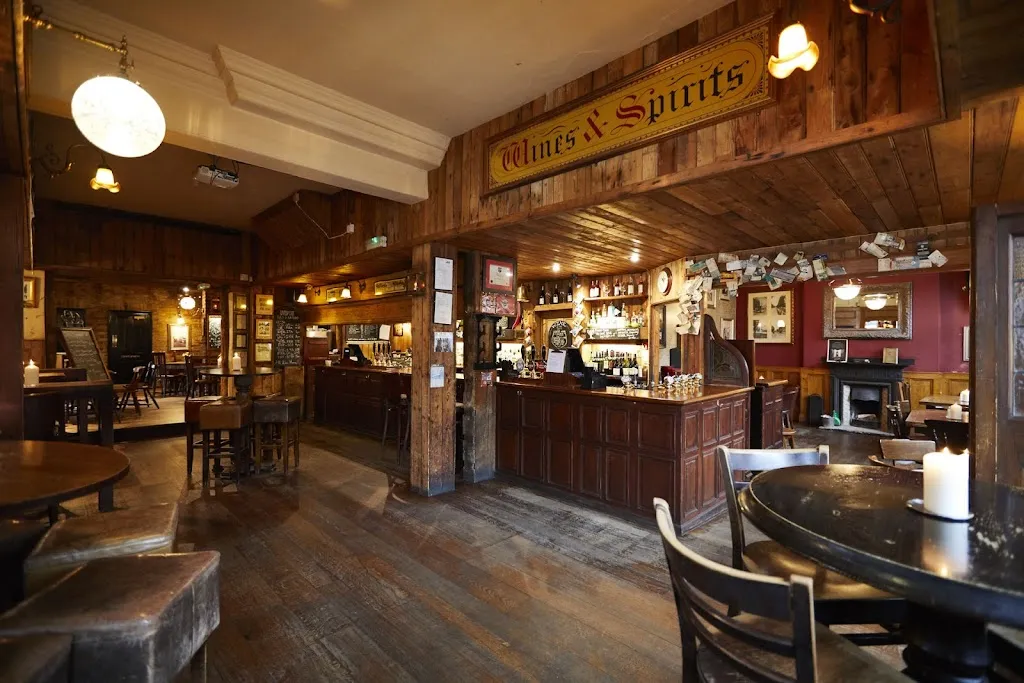 The Wheatsheaf, Ealing