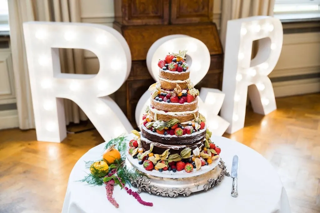 The Yummy Cake Company