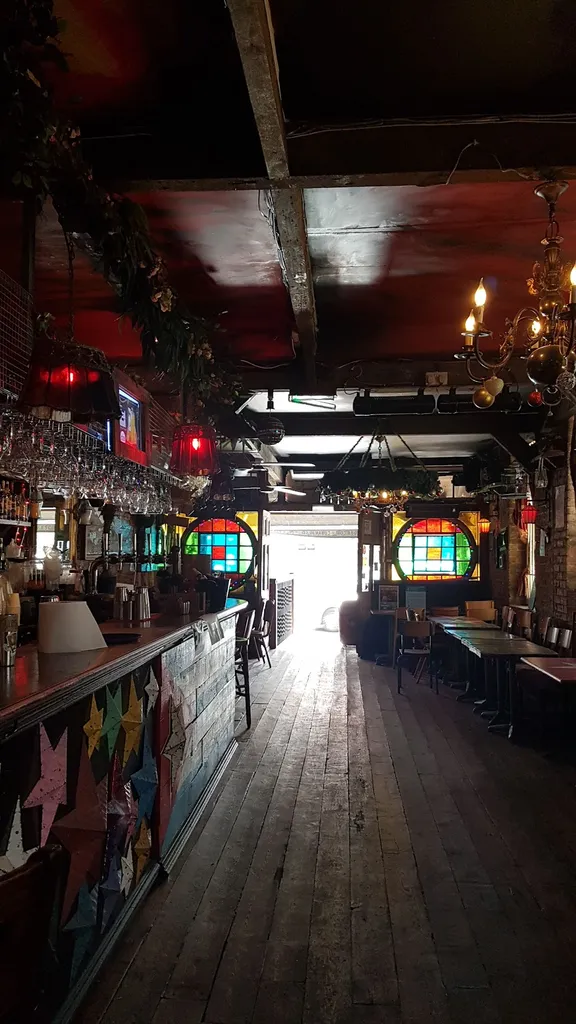Tipsy Bar