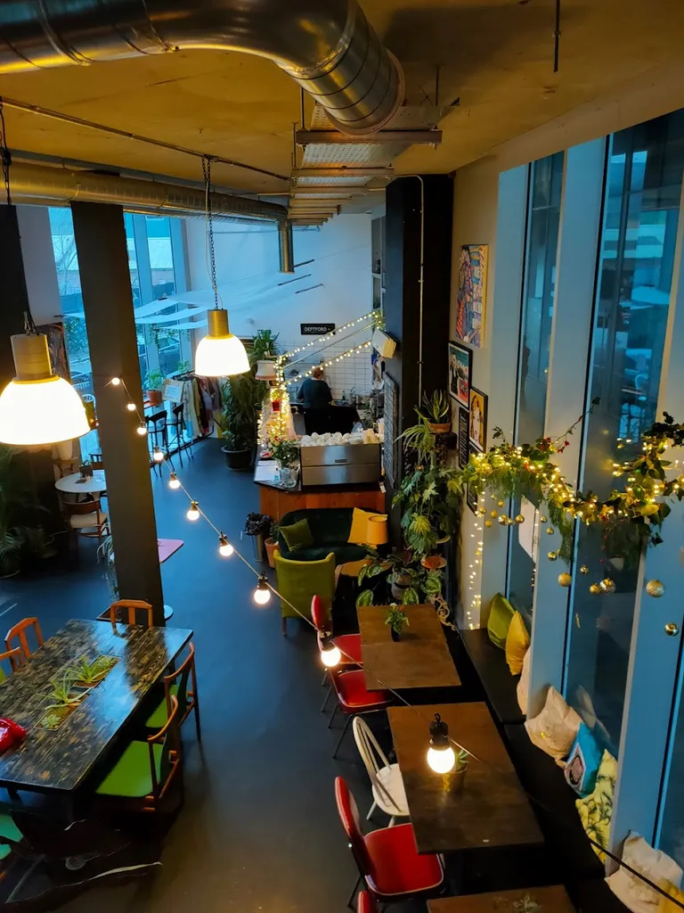 Triangle Café & Bar
