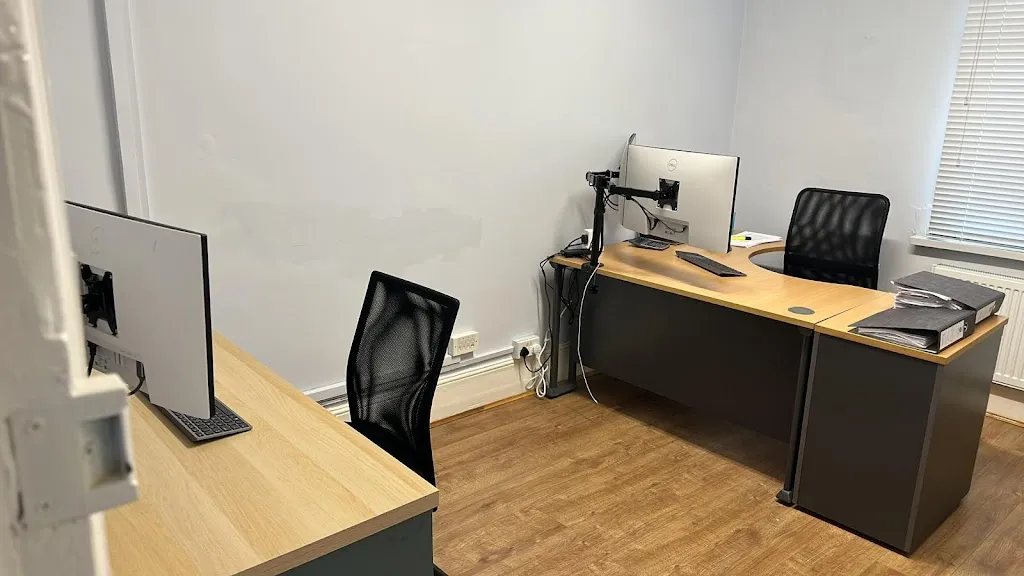 UK TAX POINT - Accountant and Tax Planner