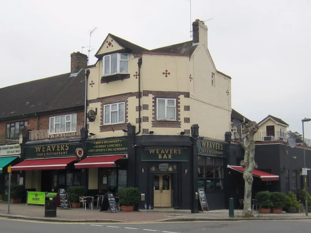 Weavers Pub