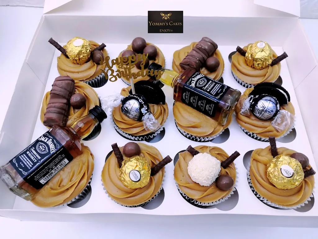 Yommys cakes