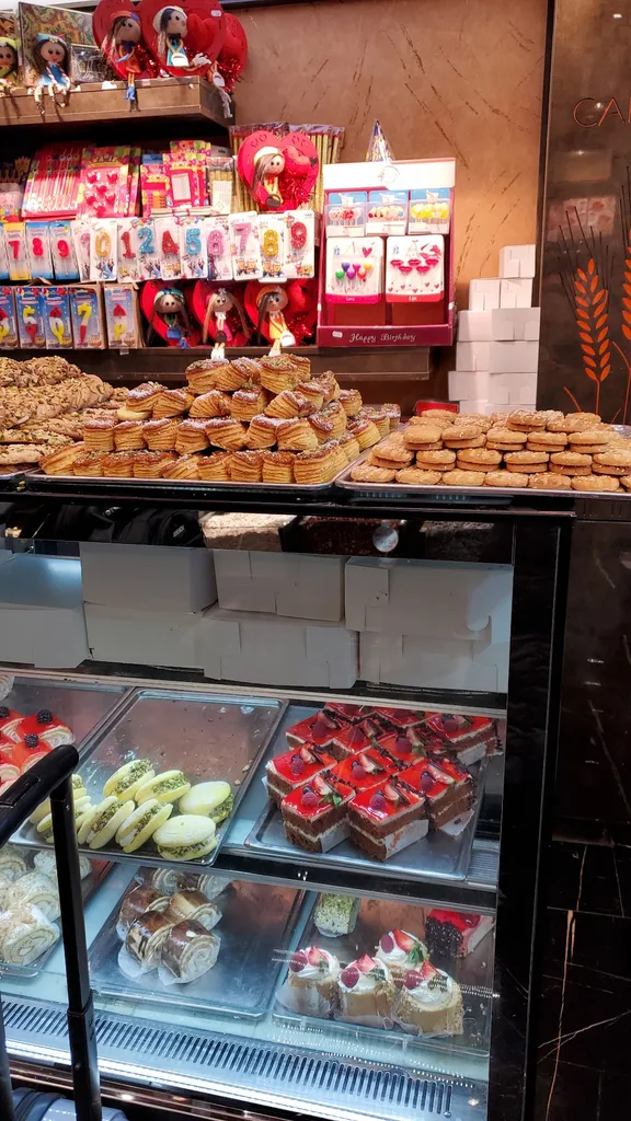 Youna Patisserie & Bakery