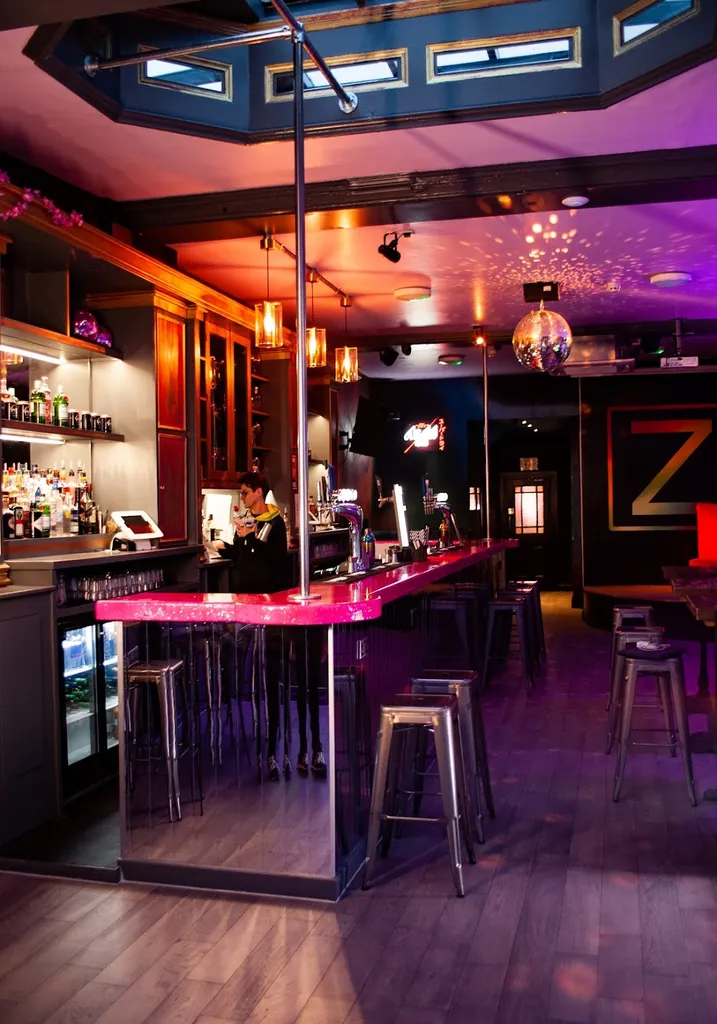 ZODIAC - Bar & Club