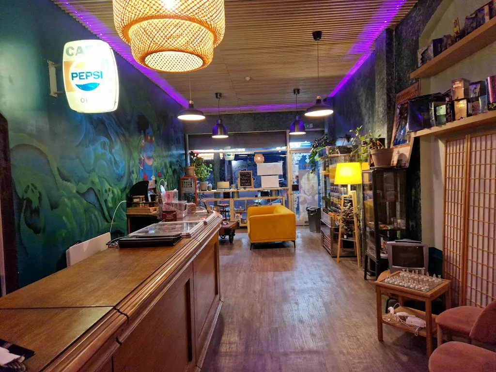 Zombie Games Cafe & Bar