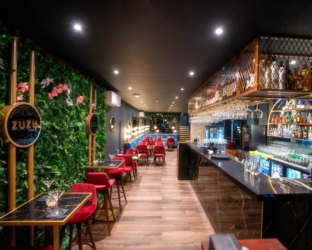 ZUZU BISTRO BAR