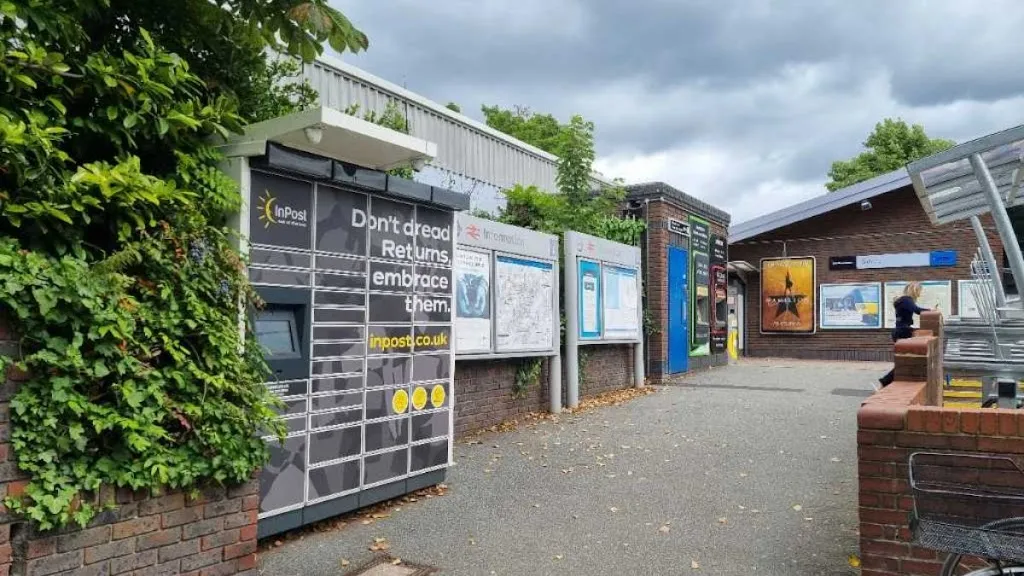 24/7 InPost Locker - Sidcup Station