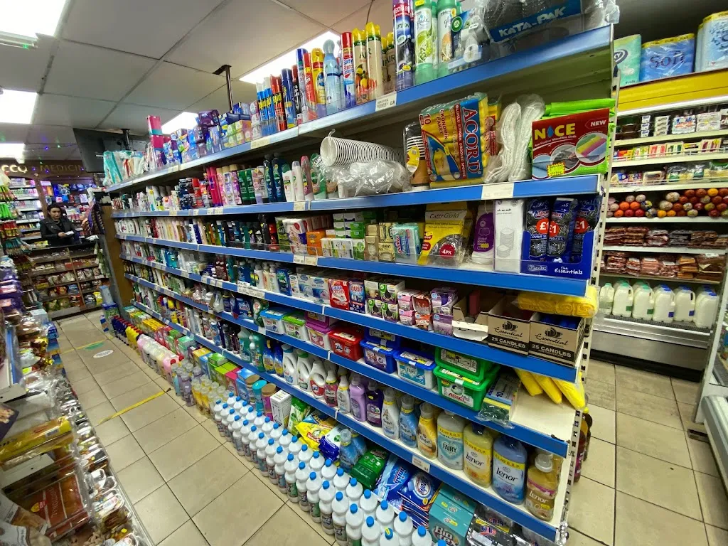 Aksu Market & Off License