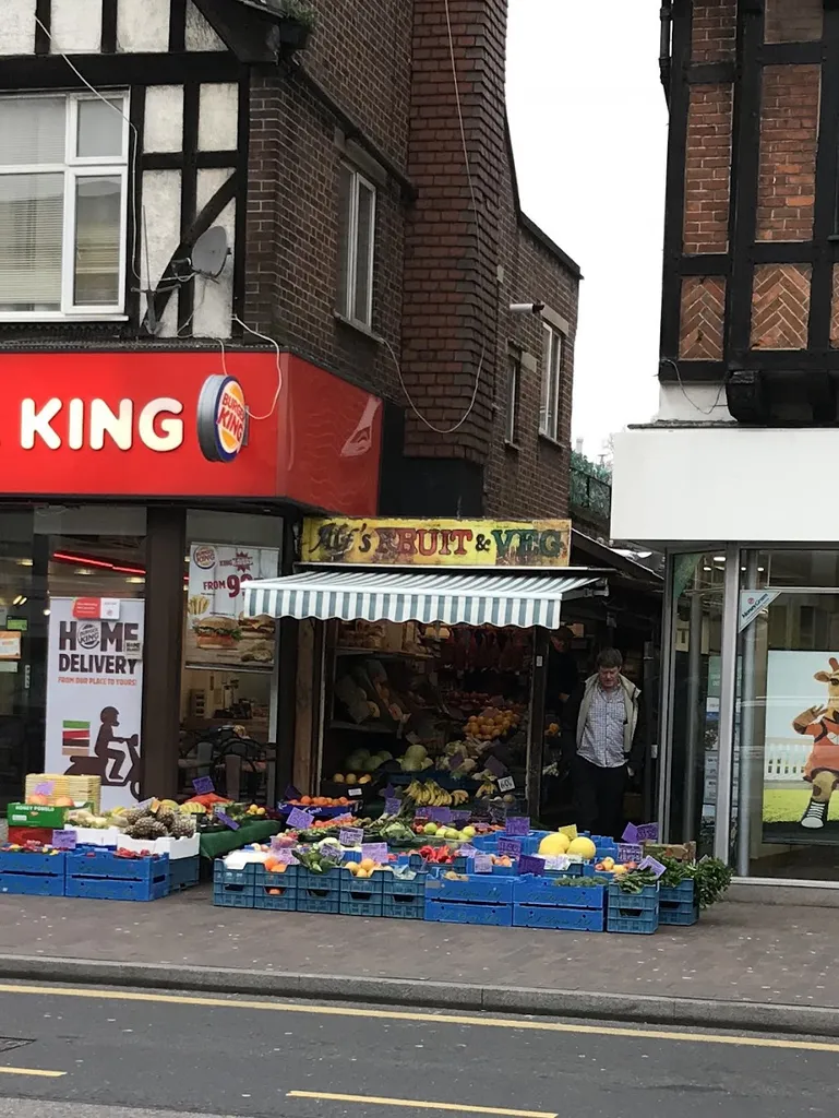 Alf's Fruit & Veg Stall