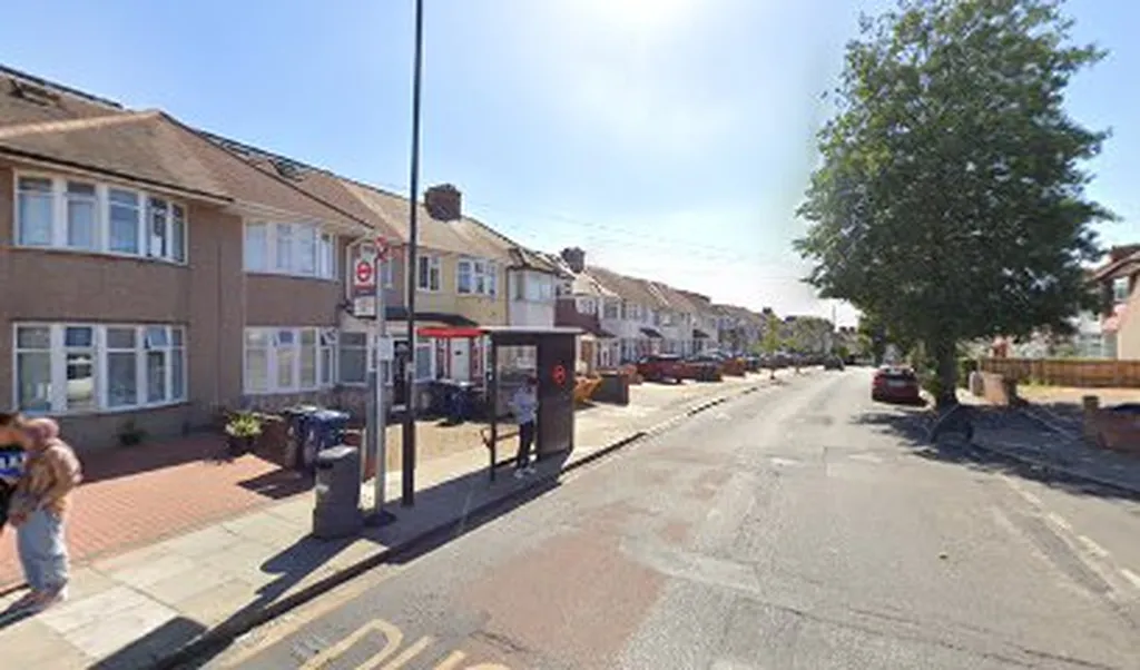 Ash Grove (Stop N)