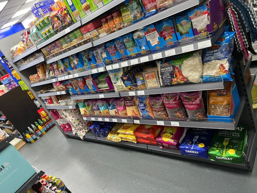 AUM CASH AND CARRY