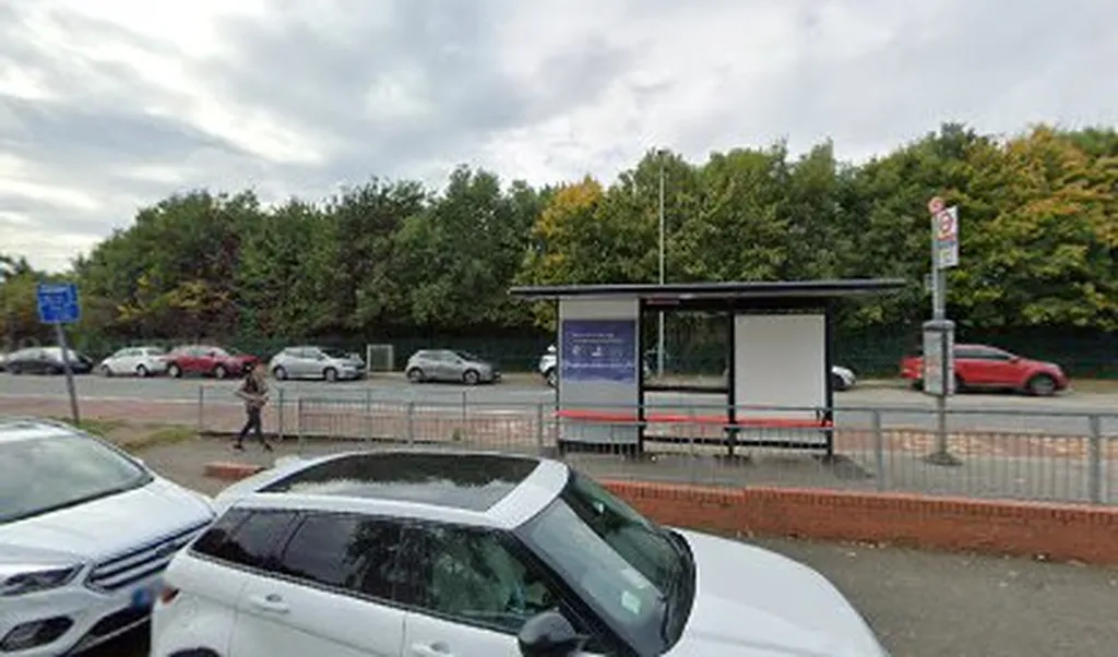 Barnhill Community High School (Stop G)