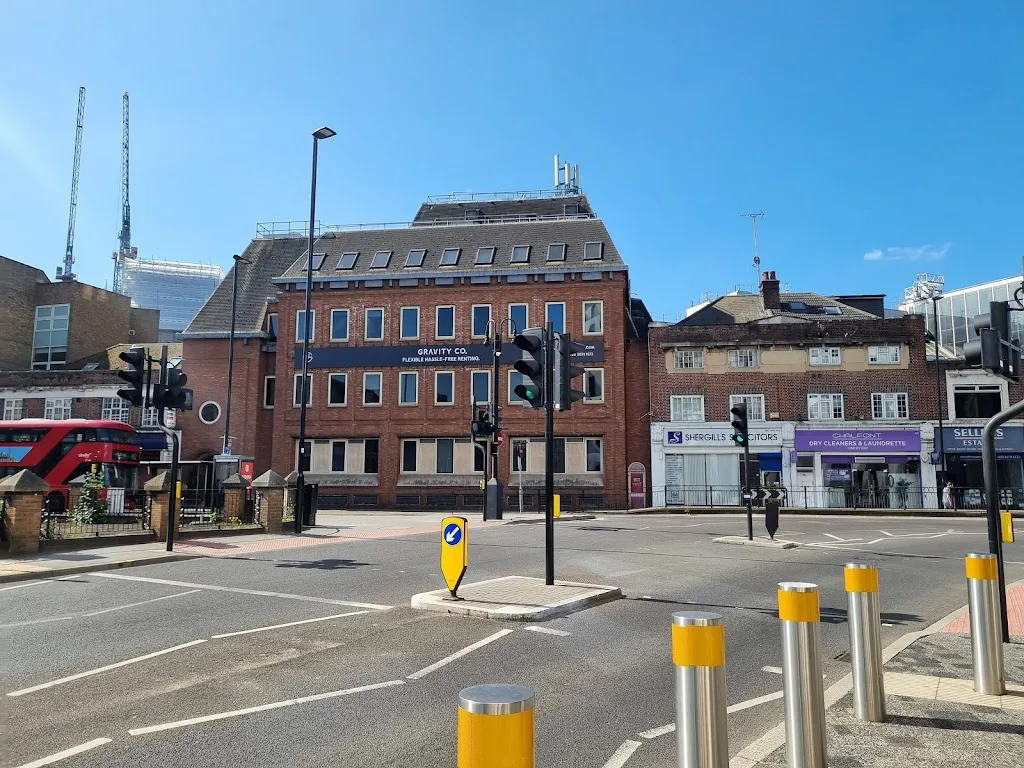 Bell Corner Hounslow Civic Centre (Stop Y)