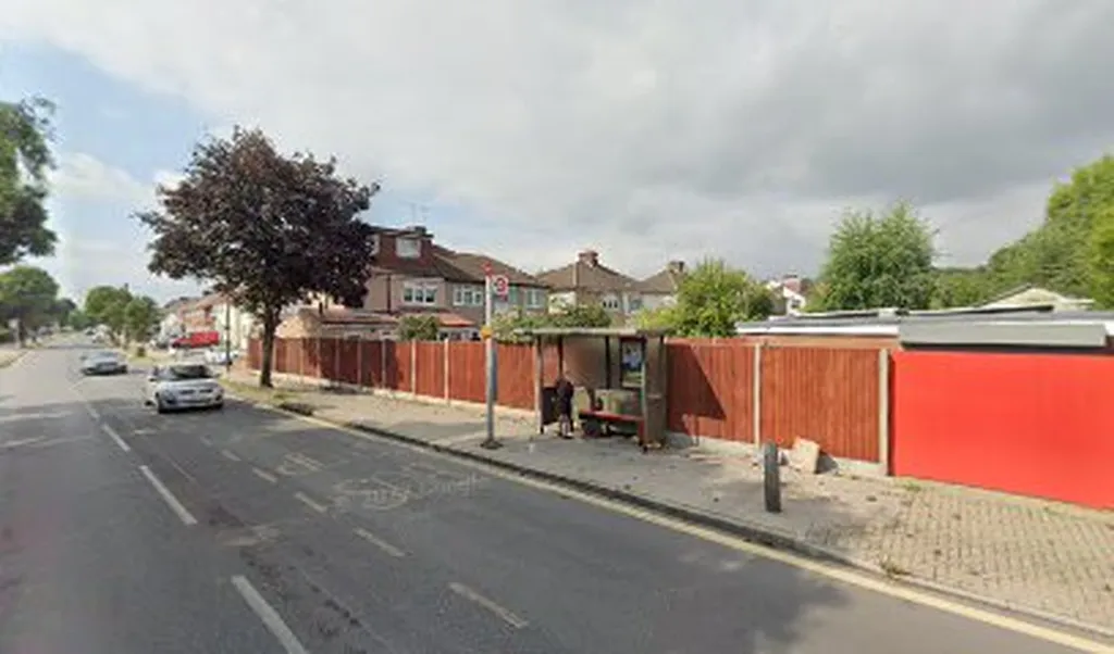 Bellamy Drive (Stop BH)