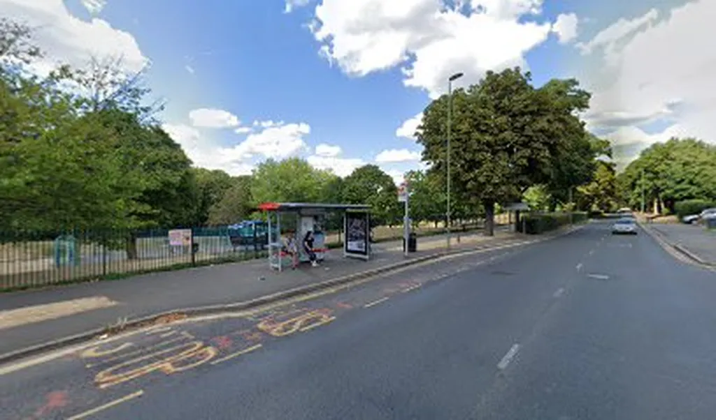 Belmont Station / Brighton Road (Stop A)