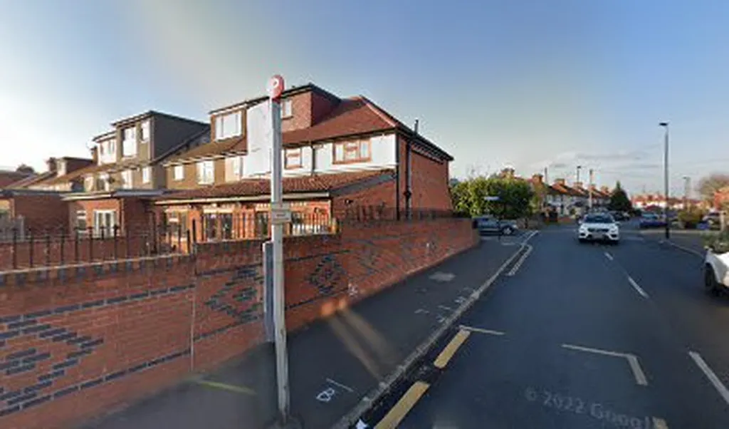 Blackthorn Court (Stop P)