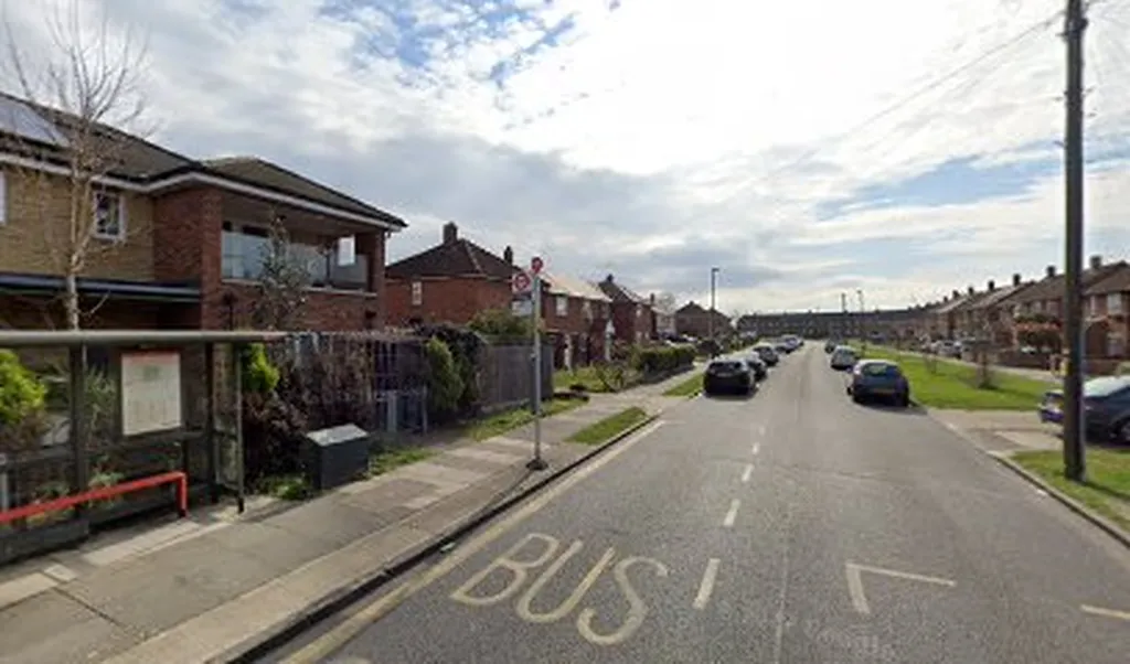 Bleriot Road (Stop HB)