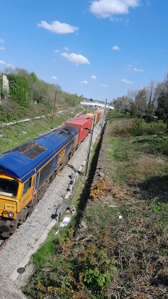 Bowes Park Train Station - Great Northern Rail