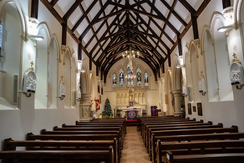 Church of St James, Twickenham