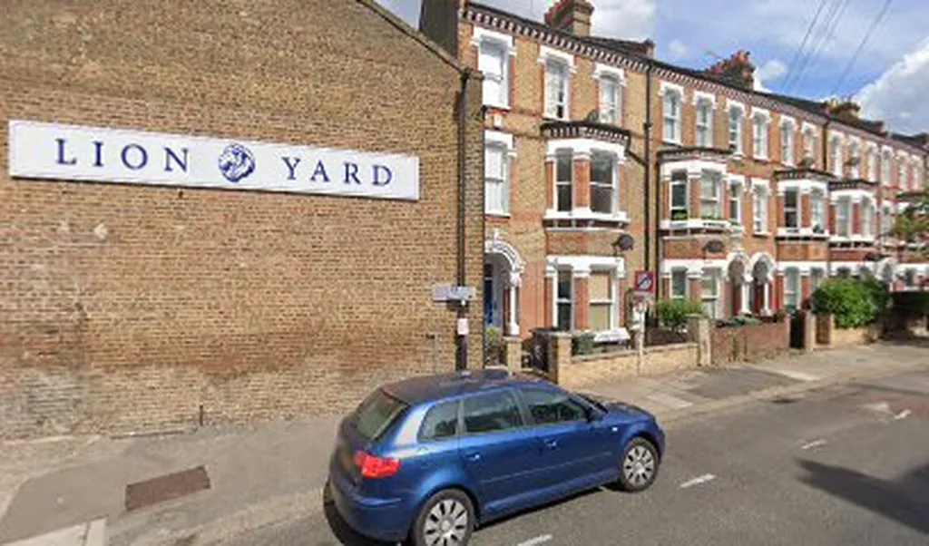 Clapham Taxis